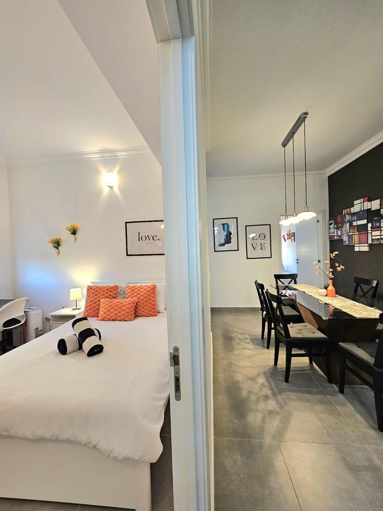 Apartment & House